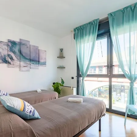 Lägenhet Dock Of The Bay Genova- 2b 1b- 2 Garage E Balcone By Interhome
