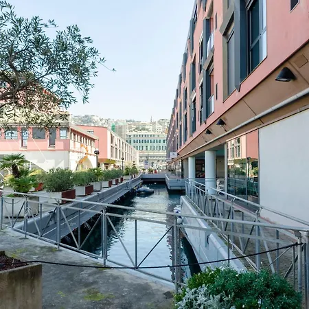 Dock Of The Bay Genova- 2b 1b- 2 Garage E Balcone By Interhome *