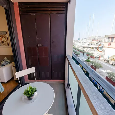 Daire Dock Of The Bay Genova- 2b 1b- 2 Garage E Balcone By Interhome