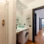 Dock Of The Bay Genova- 2b 1b- 2 Garage E Balcone By Interhome *