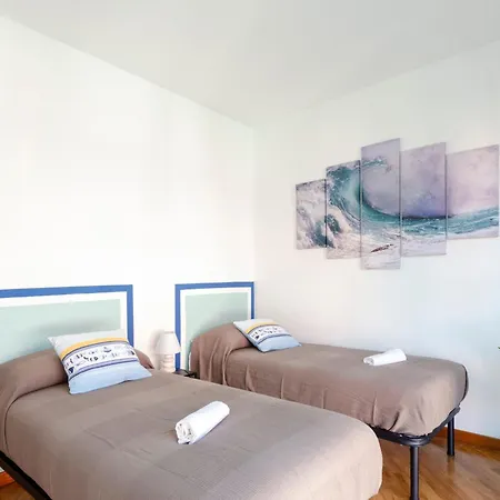 Dock Of The Bay Genova- 2b 1b- 2 Garage E Balcone By Interhome Apartamento *